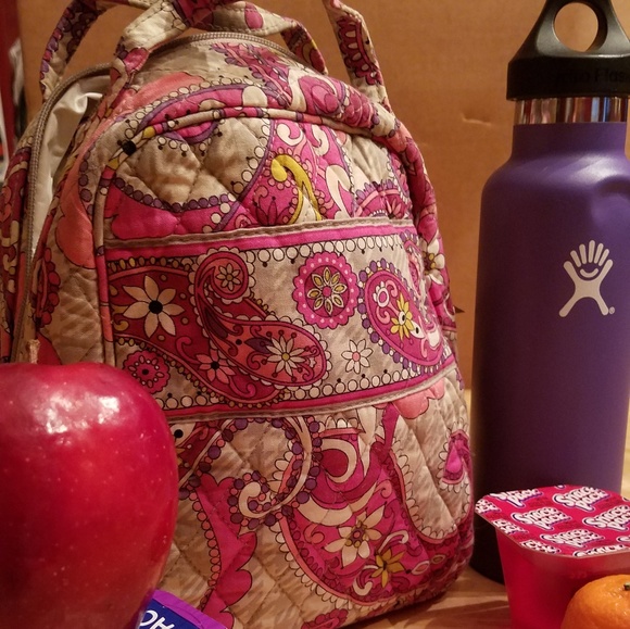 Vera Bradley Handbags - Vera Bradley Iconic Lunch Bag Fun Retired Print